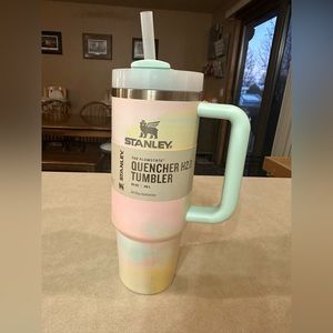 BRAND NEW Stanley Clean Slate - Warm Serene Brushstroke Tumbler - 30 oz 💕